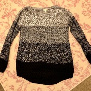 Ombré black and white sweater